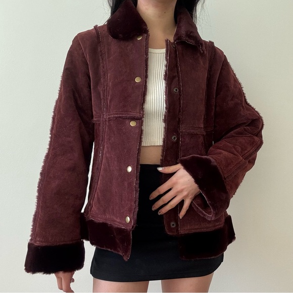 Vintage burgundy suede and faux fur shearling coat - Picture 2 of 9